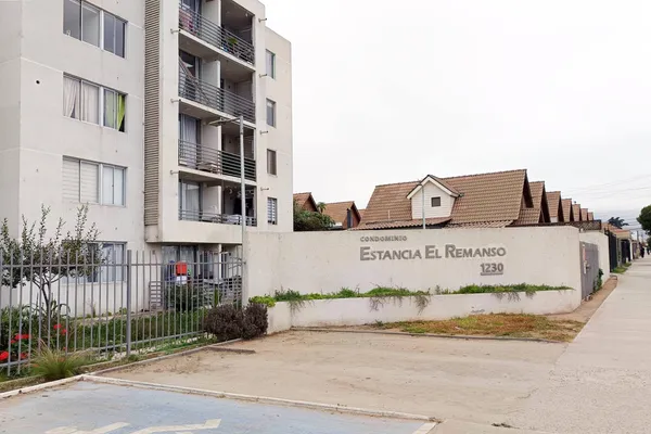 Amplio Departamento 40 mt2  / 1 dormitorio 1 baño + 1 estacionamiento en Cielos Del Valle Coquimbo